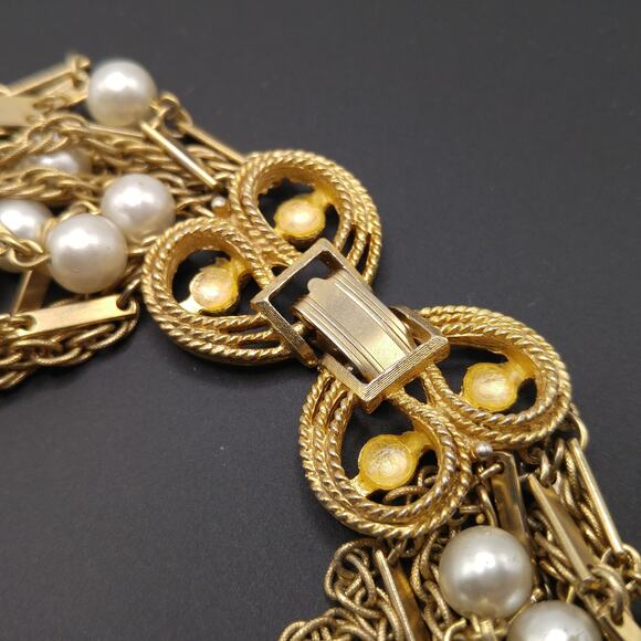 Vintage 1960s Faux Pearl Ten Strand Gold Tone Necklace - Picture 2 of 10